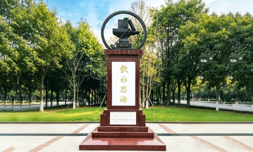 宝宝晚上尿时哭闹是什么原因-宝宝晚上一有尿就醒怎么办、宝宝晚上一有尿就醒怎么办 -宝宝夜里尿尿就醒 尿不湿网